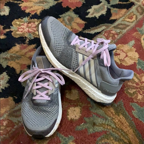 adidas Shoes - Adidas Boost tennis shoes